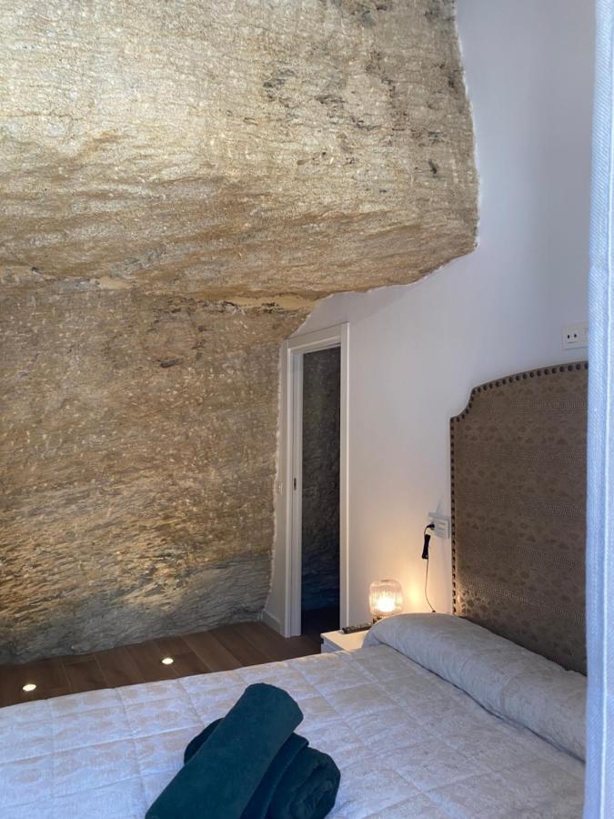 Casa Cueva “El Refugio En La Cueva” Βίλα Setenil De Las Bodegas Εξωτερικό φωτογραφία